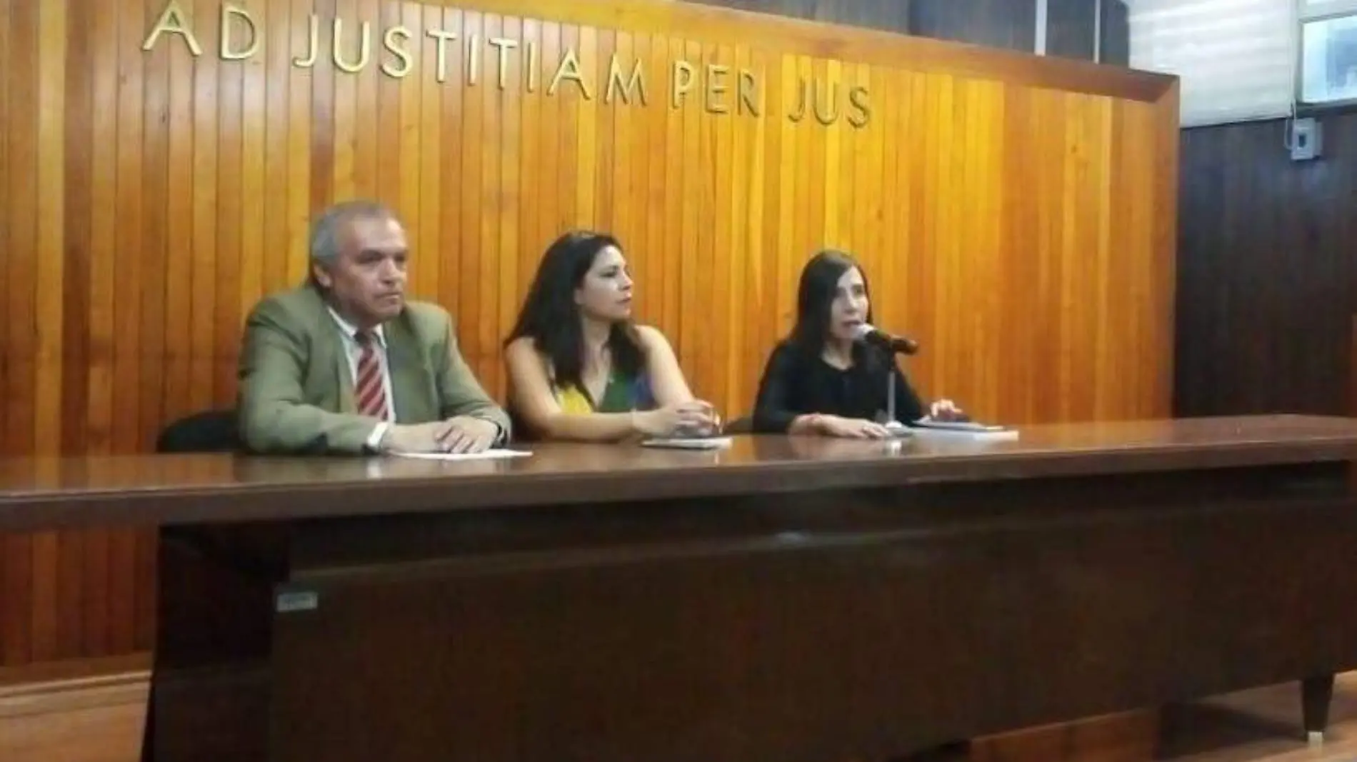 presentación de libro Los costos de contaminar  (4)